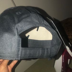 Nike Accessories - NIKE UNISEX ADJUSTABLE HAT Nike Accessories - NIKE UNISEX ADJUSTABLE HAT